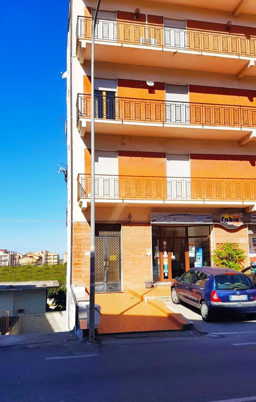 Casa Gentile Caruso Bed & Breakfast Torrenova  Eksteriør bilde